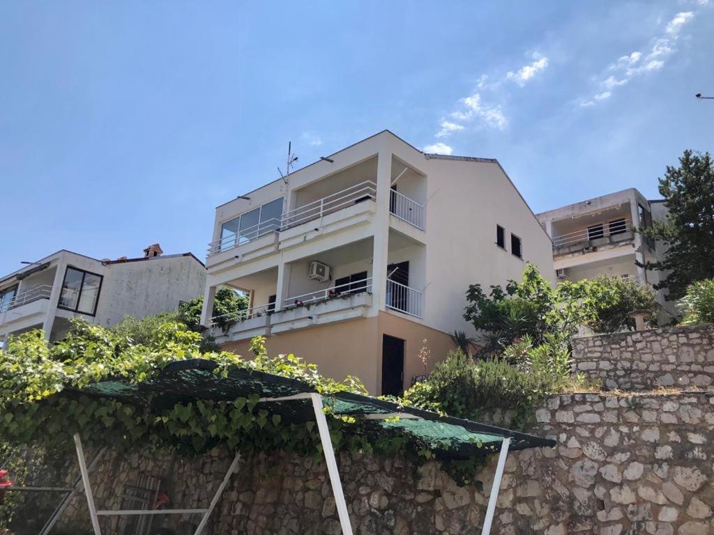 Anna Apartment Ravni Exterior photo