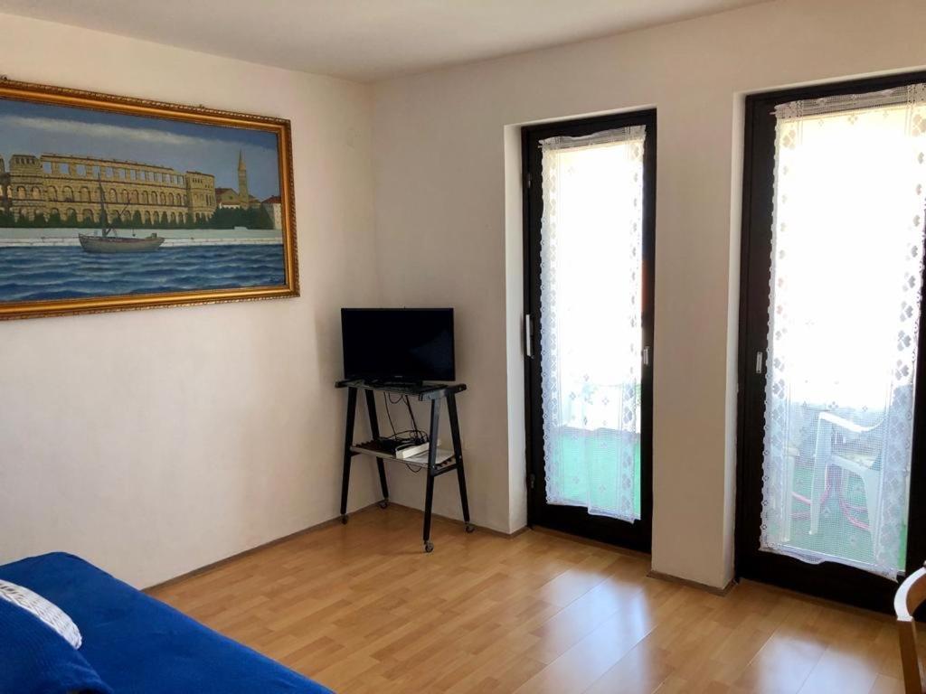 Anna Apartment Ravni Exterior photo